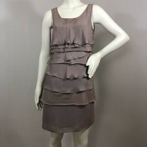 Banana Republic Silk Ruffled Sleeveless‎ Dress Size 4